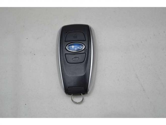 インプレッサスポーツ 2.0 i-L アイサイト 4WD　ワンオーナー車アイサイト搭載4WDアイドリングストップ後退時ブレーキサポート全方位モニター付8インチナビTVバックカメラアダプティブクルーズコントロールETC20パドルシフト 2000