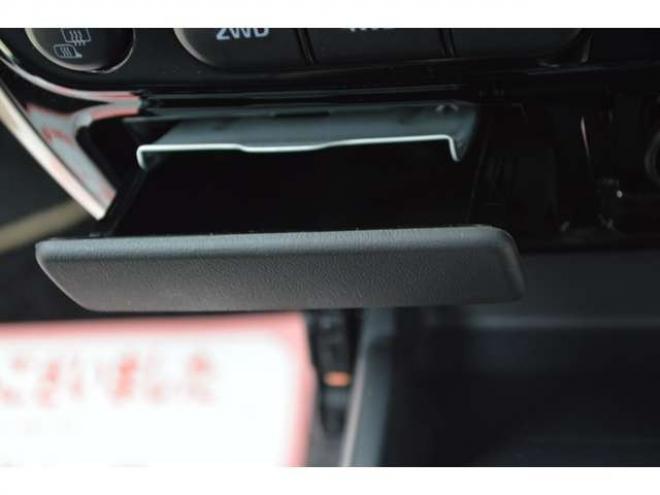 ジムニーランドベンチャー 4WD　ワンオーナー特別仕様車4WDターボCDハーフレザーシートヒーターETCドライブレコーダー 660