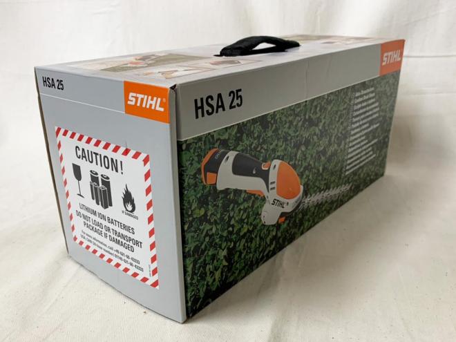 芝草刈機スチール　未使用　HSA25　バッテリーガーデンバリカン　農機具