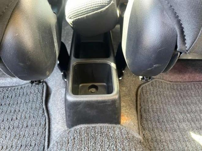 ekスポーツR 4WD　1年走行距離無制限保証/Bluetooth/ナビ・フルセグTV/インタークーラーターボ/夏冬タイヤ付き/シートヒーター/4速AT/HID/車検整備2年付き/修復歴無し/平成25年式/74000キロ 660