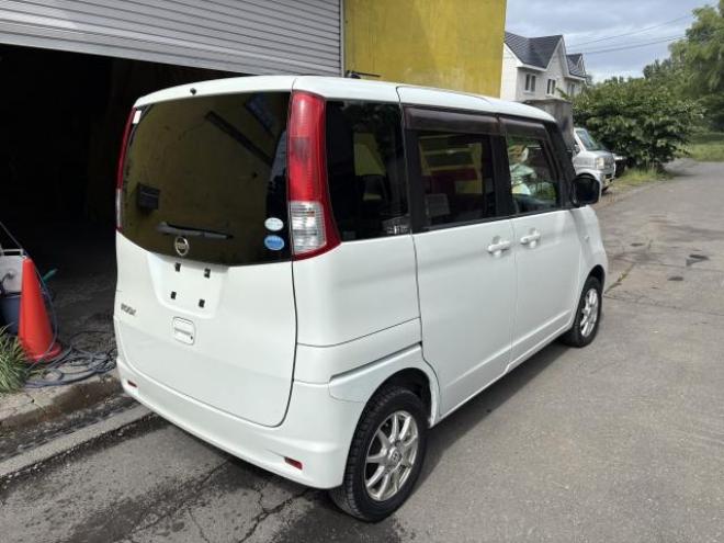 ルークス（店長おすすめコミコミ車）E 4WD 660 5Dr