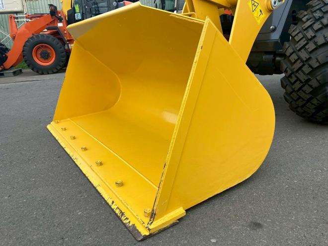 ホイールローダコマツ　中古　WA30-6E0
