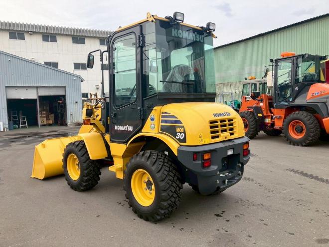 ホイールローダコマツ　中古　WA30-6E0