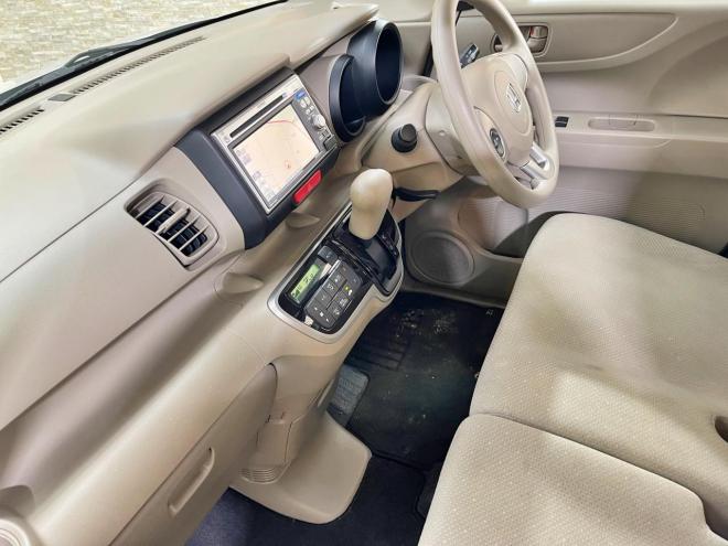 N-BOXG 4WD 5年保証 スマキー ナビ Bカメ 寒冷地仕様 禁煙 修復歴無