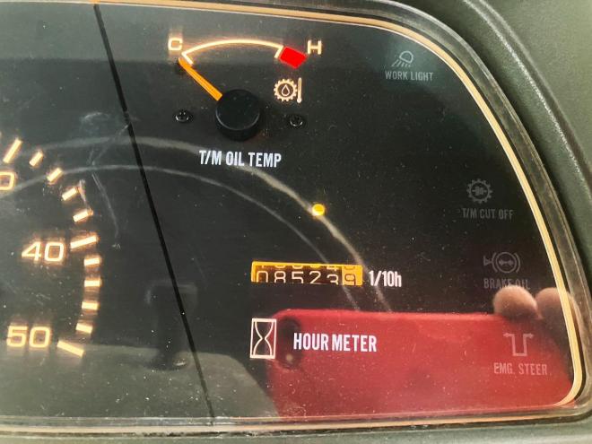 ホイールローダTCM　中古　E830　汎用マルチプラウ仕様