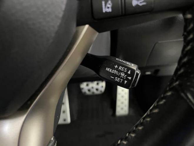 レクサスＲＸ４５０ｈ　Ｆスポーツ　本州仕入　レクサスセーフティセンス　寒冷地仕様　禁煙車　純正２０インチＡＷ　社外１８ＡＷ＋スタッドレスタイヤ付　　電動パノラマルーフ　純正ブラックレザーシート　純正ナビ（フルセグ地デジ　ＤＶＤ再生　Ｂｌｕｅｔｏｏｔｈ対応）＋バックカメラ＋全方位カメラ　パワーバックドア　プリクラッシュセーフティ　レーダークルーズコントロール　シートヒーター＆クーラー　純正ドラレコ　カードキー　ステアリングヒーター　両席パワーシート　ＥＴＣ 4WD 3500 5Dr