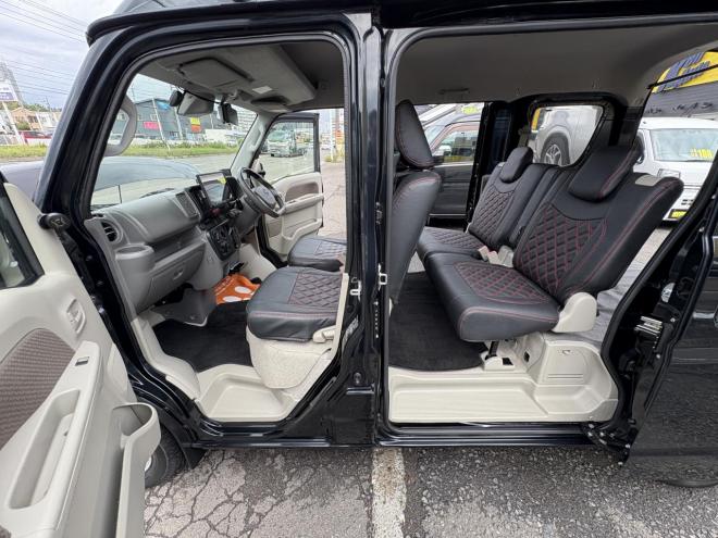 NV100クリッパーNV100クリッハ゜ー 4WD GX TURBO  high roof本州仕入　TURBO　寒冷地仕様　ブレーキアシスト　VSC　デスプレイオーディオ　ルーフキャリア　フォグランプ　アルミホイル　キーレス　ETC レザー調シートカバー　エンジンオイル交換　ATF交換　 4WD 660 ５Dr