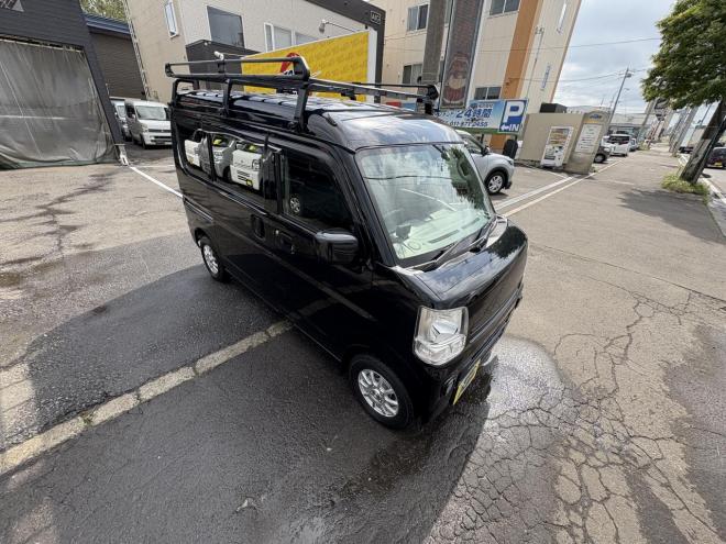 NV100クリッパーNV100クリッハ゜ー 4WD GX TURBO  high roof本州仕入　TURBO　寒冷地仕様　ブレーキアシスト　VSC　デスプレイオーディオ　ルーフキャリア　フォグランプ　アルミホイル　キーレス　ETC レザー調シートカバー　エンジンオイル交換　ATF交換　 4WD 660 ５Dr