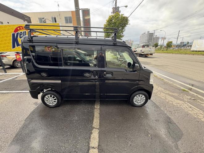 NV100クリッパーNV100クリッハ゜ー 4WD GX TURBO  high roof本州仕入　TURBO　寒冷地仕様　ブレーキアシスト　VSC　デスプレイオーディオ　ルーフキャリア　フォグランプ　アルミホイル　キーレス　ETC レザー調シートカバー　エンジンオイル交換　ATF交換　 4WD 660 ５Dr