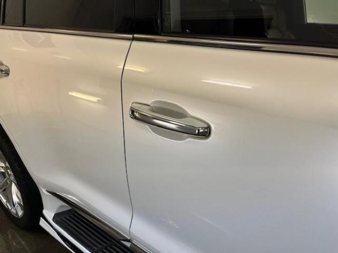 レクサスＬＸ５７０　本州仕入　レクサスセーフティセンス　寒冷地仕様　禁煙車　ＷＡＬＤ２２インチＡＷ　社外１８ＡＷ＋スタッドレスタイヤ付　モデリスタスポイラー　電動サンルーフ　純正レザーシート　純正ナビ（フルセグ地デジ　ＤＶＤ再生　Ｂｌｕｅｔｏｏｔｈ対応）＋バックカメラ＋全方位カメラ　マークレビンソン　リアエンターテイメント・リアツインモニター　パワーバックドア　レーダークルーズコントロール　シートヒーター＆クーラー　前後ドラレコ　クールボックス　ヘッドアップディスプレイ 4WD 5700 5Dr