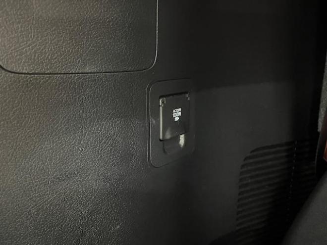 レクサスＬＸ５７０　本州仕入　レクサスセーフティセンス　寒冷地仕様　禁煙車　ＷＡＬＤ２２インチＡＷ　社外１８ＡＷ＋スタッドレスタイヤ付　モデリスタスポイラー　電動サンルーフ　純正レザーシート　純正ナビ（フルセグ地デジ　ＤＶＤ再生　Ｂｌｕｅｔｏｏｔｈ対応）＋バックカメラ＋全方位カメラ　マークレビンソン　リアエンターテイメント・リアツインモニター　パワーバックドア　レーダークルーズコントロール　シートヒーター＆クーラー　前後ドラレコ　クールボックス　ヘッドアップディスプレイ 4WD 5700 5Dr