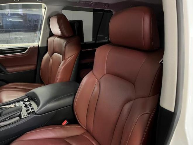 レクサスＬＸ５７０　本州仕入　レクサスセーフティセンス　寒冷地仕様　禁煙車　ＷＡＬＤ２２インチＡＷ　社外１８ＡＷ＋スタッドレスタイヤ付　モデリスタスポイラー　電動サンルーフ　純正レザーシート　純正ナビ（フルセグ地デジ　ＤＶＤ再生　Ｂｌｕｅｔｏｏｔｈ対応）＋バックカメラ＋全方位カメラ　マークレビンソン　リアエンターテイメント・リアツインモニター　パワーバックドア　レーダークルーズコントロール　シートヒーター＆クーラー　前後ドラレコ　クールボックス　ヘッドアップディスプレイ 4WD 5700 5Dr