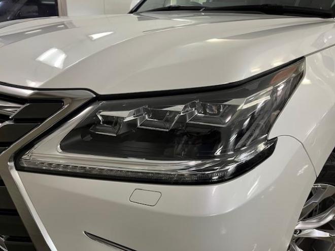 レクサスＬＸ５７０　本州仕入　レクサスセーフティセンス　寒冷地仕様　禁煙車　ＷＡＬＤ２２インチＡＷ　社外１８ＡＷ＋スタッドレスタイヤ付　モデリスタスポイラー　電動サンルーフ　純正レザーシート　純正ナビ（フルセグ地デジ　ＤＶＤ再生　Ｂｌｕｅｔｏｏｔｈ対応）＋バックカメラ＋全方位カメラ　マークレビンソン　リアエンターテイメント・リアツインモニター　パワーバックドア　レーダークルーズコントロール　シートヒーター＆クーラー　前後ドラレコ　クールボックス　ヘッドアップディスプレイ 4WD 5700 5Dr