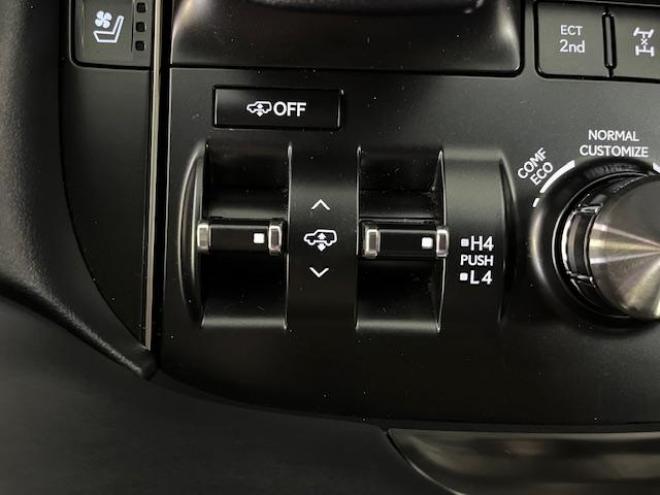 レクサスＬＸ５７０　本州仕入　レクサスセーフティセンス　寒冷地仕様　禁煙車　ＷＡＬＤ２２インチＡＷ　社外１８ＡＷ＋スタッドレスタイヤ付　モデリスタスポイラー　電動サンルーフ　純正レザーシート　純正ナビ（フルセグ地デジ　ＤＶＤ再生　Ｂｌｕｅｔｏｏｔｈ対応）＋バックカメラ＋全方位カメラ　マークレビンソン　リアエンターテイメント・リアツインモニター　パワーバックドア　レーダークルーズコントロール　シートヒーター＆クーラー　前後ドラレコ　クールボックス　ヘッドアップディスプレイ 4WD 5700 5Dr
