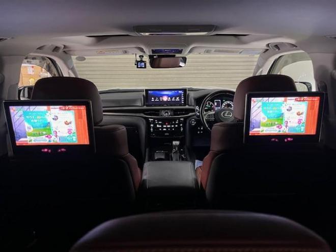 レクサスＬＸ５７０　本州仕入　レクサスセーフティセンス　寒冷地仕様　禁煙車　ＷＡＬＤ２２インチＡＷ　社外１８ＡＷ＋スタッドレスタイヤ付　モデリスタスポイラー　電動サンルーフ　純正レザーシート　純正ナビ（フルセグ地デジ　ＤＶＤ再生　Ｂｌｕｅｔｏｏｔｈ対応）＋バックカメラ＋全方位カメラ　マークレビンソン　リアエンターテイメント・リアツインモニター　パワーバックドア　レーダークルーズコントロール　シートヒーター＆クーラー　前後ドラレコ　クールボックス　ヘッドアップディスプレイ 4WD 5700 5Dr