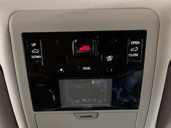 レクサスＬＸ５７０　本州仕入　レクサスセーフティセンス　寒冷地仕様　禁煙車　ＷＡＬＤ２２インチＡＷ　社外１８ＡＷ＋スタッドレスタイヤ付　モデリスタスポイラー　電動サンルーフ　純正レザーシート　純正ナビ（フルセグ地デジ　ＤＶＤ再生　Ｂｌｕｅｔｏｏｔｈ対応）＋バックカメラ＋全方位カメラ　マークレビンソン　リアエンターテイメント・リアツインモニター　パワーバックドア　レーダークルーズコントロール　シートヒーター＆クーラー　前後ドラレコ　クールボックス　ヘッドアップディスプレイ 4WD 5700 5Dr