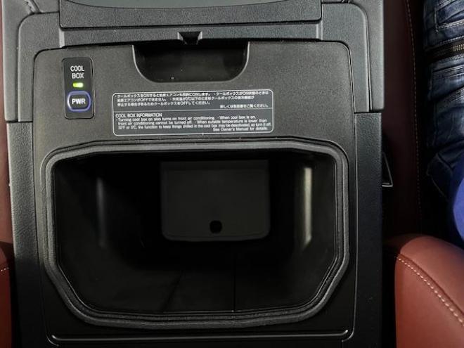 レクサスＬＸ５７０　本州仕入　レクサスセーフティセンス　寒冷地仕様　禁煙車　ＷＡＬＤ２２インチＡＷ　社外１８ＡＷ＋スタッドレスタイヤ付　モデリスタスポイラー　電動サンルーフ　純正レザーシート　純正ナビ（フルセグ地デジ　ＤＶＤ再生　Ｂｌｕｅｔｏｏｔｈ対応）＋バックカメラ＋全方位カメラ　マークレビンソン　リアエンターテイメント・リアツインモニター　パワーバックドア　レーダークルーズコントロール　シートヒーター＆クーラー　前後ドラレコ　クールボックス　ヘッドアップディスプレイ 4WD 5700 5Dr
