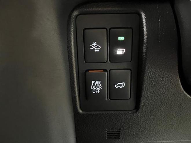 レクサスＬＸ５７０　本州仕入　レクサスセーフティセンス　寒冷地仕様　禁煙車　ＷＡＬＤ２２インチＡＷ　社外１８ＡＷ＋スタッドレスタイヤ付　モデリスタスポイラー　電動サンルーフ　純正レザーシート　純正ナビ（フルセグ地デジ　ＤＶＤ再生　Ｂｌｕｅｔｏｏｔｈ対応）＋バックカメラ＋全方位カメラ　マークレビンソン　リアエンターテイメント・リアツインモニター　パワーバックドア　レーダークルーズコントロール　シートヒーター＆クーラー　前後ドラレコ　クールボックス　ヘッドアップディスプレイ 4WD 5700 5Dr