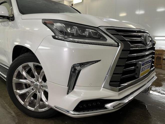 レクサスＬＸ５７０　本州仕入　レクサスセーフティセンス　寒冷地仕様　禁煙車　ＷＡＬＤ２２インチＡＷ　社外１８ＡＷ＋スタッドレスタイヤ付　モデリスタスポイラー　電動サンルーフ　純正レザーシート　純正ナビ（フルセグ地デジ　ＤＶＤ再生　Ｂｌｕｅｔｏｏｔｈ対応）＋バックカメラ＋全方位カメラ　マークレビンソン　リアエンターテイメント・リアツインモニター　パワーバックドア　レーダークルーズコントロール　シートヒーター＆クーラー　前後ドラレコ　クールボックス　ヘッドアップディスプレイ 4WD 5700 5Dr