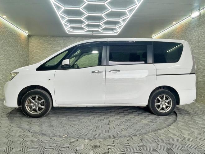 セレナ 20X 4WD 5年保証 スマキー ナビTV Bカメ  寒冷地仕様 禁煙 修復歴無