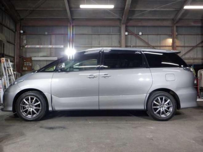 エスティマ2.4 アエラス 4WD　本州仕入・ナビ・TV・B/T・Bカメ・両側電動　車検新規2年　修復歴無　クルコン・フォグランプ・オットマン・寒冷地仕様・ETC 2400