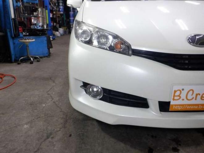 ウィッシュ1.8 X HIDセレクション 4WD　ナビ・TV・B/T・スマートキー・プッシュスタート・ワイパーデアイサー・ECOモード・HID・3列シート・オートエアコン・ 1800