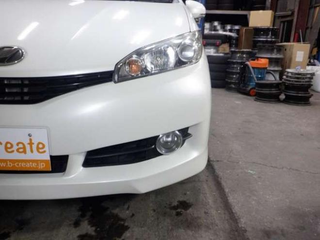 ウィッシュ1.8 X HIDセレクション 4WD　ナビ・TV・B/T・スマートキー・プッシュスタート・ワイパーデアイサー・ECOモード・HID・3列シート・オートエアコン・ 1800