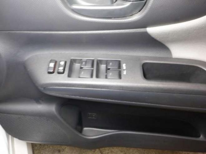 ウィッシュ1.8 X HIDセレクション 4WD　ナビ・TV・B/T・スマートキー・プッシュスタート・ワイパーデアイサー・ECOモード・HID・3列シート・オートエアコン・ 1800