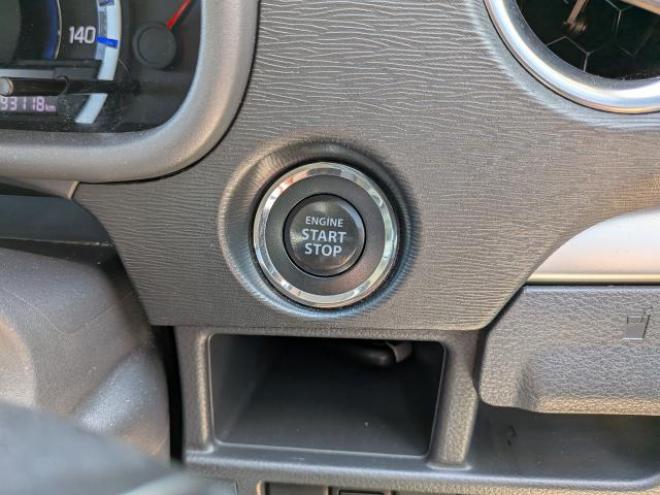 ワゴンRスティングレー X☆アイドリングストップ  4WD 660 5Dr