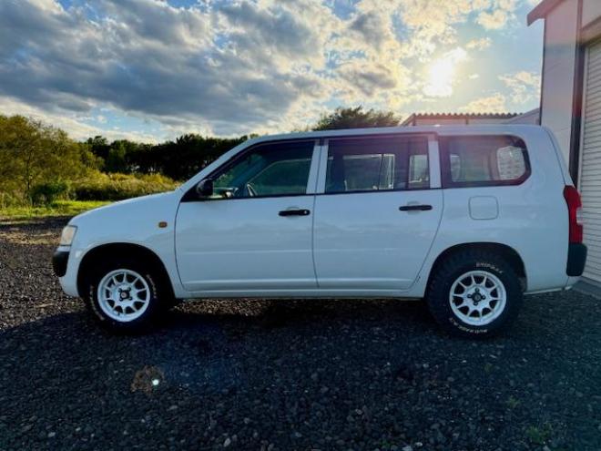 プロボックスバンバン1.5DXコンフォートパッケージ 4WD　リフトアップ　MTタイヤ 4WD 1500 ５Dr