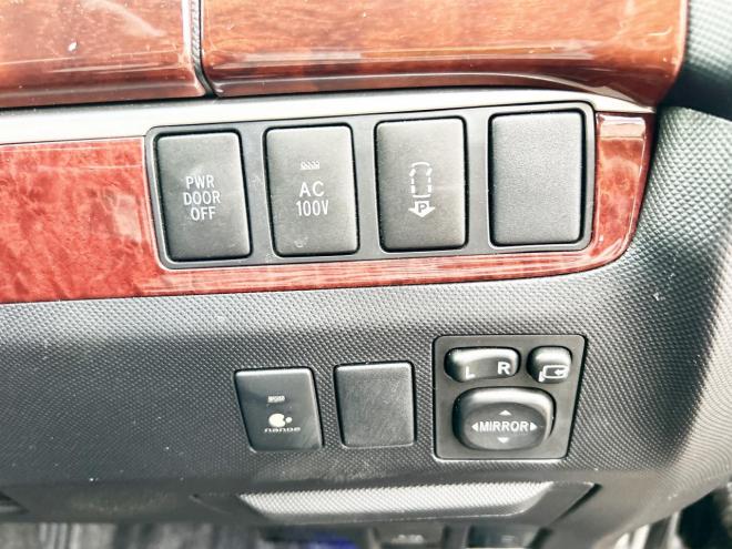 エスティマハイブリッドハイブリッド2.4アエラス レザーPKG 4WD　ローンが不安な方＜優遇ローン＞本州仕入　モデリスタエアロ サンルーフ 4WD