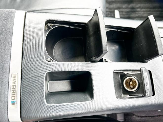 エスティマハイブリッドハイブリッド2.4アエラス レザーPKG 4WD　ローンが不安な方＜優遇ローン＞本州仕入　モデリスタエアロ サンルーフ 4WD