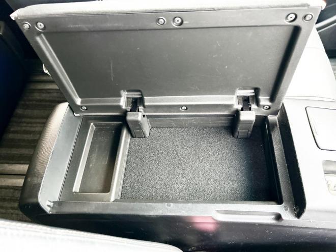 エスティマハイブリッドハイブリッド2.4アエラス レザーPKG 4WD　ローンが不安な方＜優遇ローン＞本州仕入　モデリスタエアロ サンルーフ 4WD