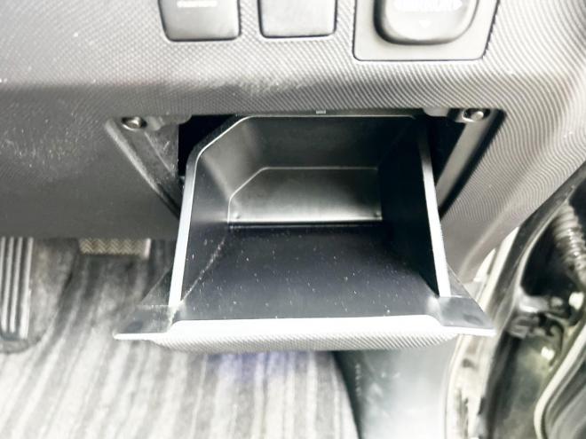 エスティマハイブリッドハイブリッド2.4アエラス レザーPKG 4WD　ローンが不安な方＜優遇ローン＞本州仕入　モデリスタエアロ サンルーフ 4WD