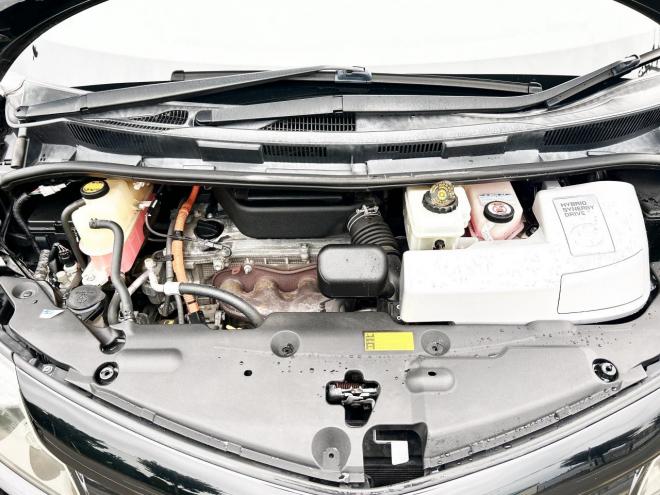 エスティマハイブリッドハイブリッド2.4アエラス レザーPKG 4WD　ローンが不安な方＜優遇ローン＞本州仕入　モデリスタエアロ サンルーフ 4WD