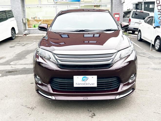 ハリアーハイブリッド2.5ハイブリッドE-Fourエレガンス 4WD　ローンが不安な方＜優遇ローン＞寒冷地仕様　モデリスタエアロ　ハーフレザーシート 4WD
