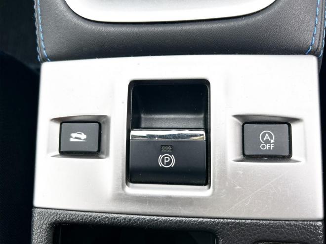 レヴォーグ1.6GTアイサイトSスタイル 4WD　ローンが不安な方＜優遇ローン＞本州仕入　寒冷地仕様　ターボ車　純正ナビ 4WD