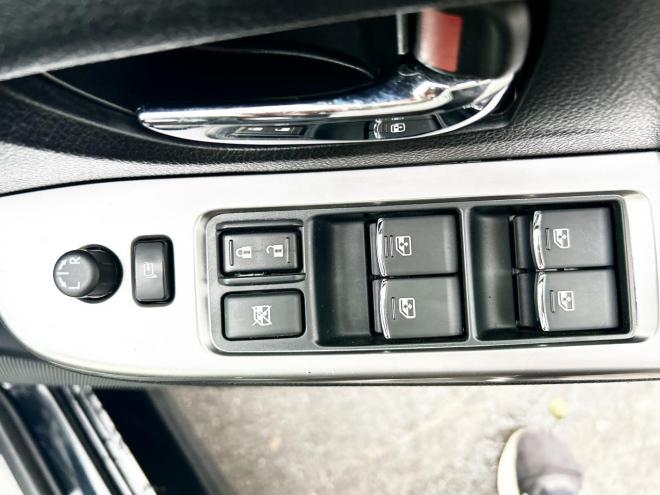 レヴォーグ1.6GTアイサイトSスタイル 4WD　ローンが不安な方＜優遇ローン＞本州仕入　寒冷地仕様　ターボ車　純正ナビ 4WD
