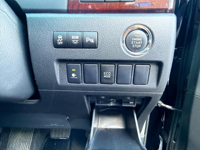 ヴェルファイア2.4Z 4WD　ローンが不安な方＜優遇ローン＞　本州仕入　モデリスタエアロ　後期型 8型ナビ　後席モニター 4WD 2400 5Dr