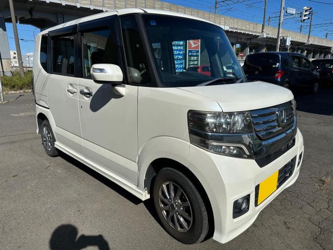 N-BOXカスタム Gタイプ GLパッケージ 4WD 660 5Dr