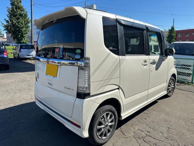 N-BOXカスタム Gタイプ GLパッケージ 4WD 660 5Dr