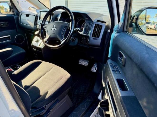 デリカデリカＤ５　2.2DT Dパワーパッケージ 4WD　ワンオーナー 4WD 2200 ５Dr