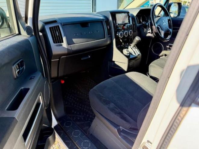 デリカデリカＤ５　2.2DT Dパワーパッケージ 4WD　ワンオーナー 4WD 2200 ５Dr