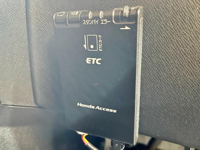 ステップワゴン2.0スパーダZ 4WD 5年保証 スマキー 両側パワスラ ナビ Bカメ ETC 寒冷地仕様 車検整備2年付