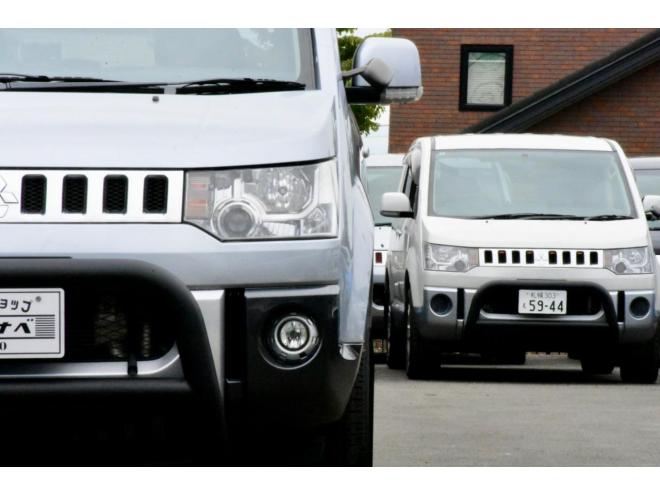 デリカD:5　4WD　新車外し専用ホイール／タイヤ　新品フロントガード　両側パワースライドドア　社外エンジンスターター