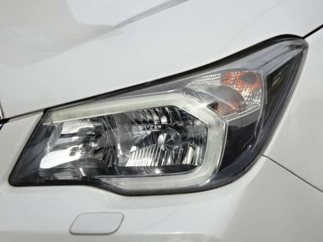 フォレスター2.0 S リミテッド 4WD　本州車　保証1年/走行距離無制限　4WD　アイサイト　ナビ　地デジ　バックカメラ　ハーフレザーシート　プッシュスタート　前席シートヒーター　前席パワーシート　17インチアルミホイール　ETC　純正HID 2000