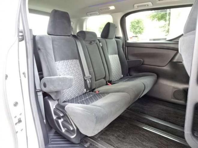 アルファード2.5 S 4WD　本州車　保証1年/走行距離無制限　4WD　パワースライドドア　純正10インチSDナビ　地デジ　バックカメラ　フロントブラインドモニター　ビルトインETC　スマートキー　純正18インチアルミホイール　LEDヘッドライト 2500