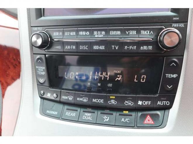 ヴェルファイア2.4 Z プラチナセレクション 4WD　ナビ・TV・バックカメラ・両側パワスラ・パワーバックドア・R9/1月 2400