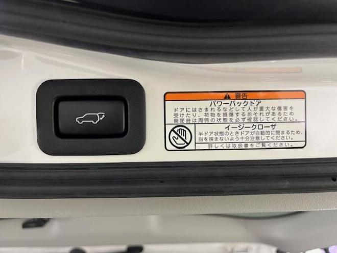 レクサスＬＸ５７０　本州仕入　寒冷地仕様　禁煙車　純正２１インチＡＷ　社外１８ＡＷ＋スタッドレスタイヤ付　モデリスタスポイラー　電動サンルーフ　純正ブラックレザーシート　純正ナビ（フルセグ地デジ　ＤＶＤ再生　Ｂｌｕｅｔｏｏｔｈ対応）＋バックカメラ＋全方位カメラ　パワーバックドア　レーダークルーズコントロール　シートヒーター＆クーラー　前後ドラレコ　クールボックス　ヘッドアップディスプレイ 4WD 5700 5Dr