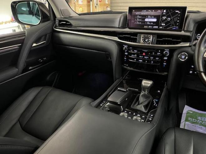 レクサスＬＸ５７０　本州仕入　寒冷地仕様　禁煙車　純正２１インチＡＷ　社外１８ＡＷ＋スタッドレスタイヤ付　モデリスタスポイラー　電動サンルーフ　純正ブラックレザーシート　純正ナビ（フルセグ地デジ　ＤＶＤ再生　Ｂｌｕｅｔｏｏｔｈ対応）＋バックカメラ＋全方位カメラ　パワーバックドア　レーダークルーズコントロール　シートヒーター＆クーラー　前後ドラレコ　クールボックス　ヘッドアップディスプレイ 4WD 5700 5Dr